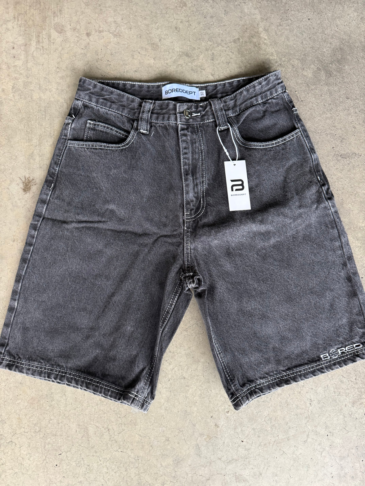 Bored denim shorts