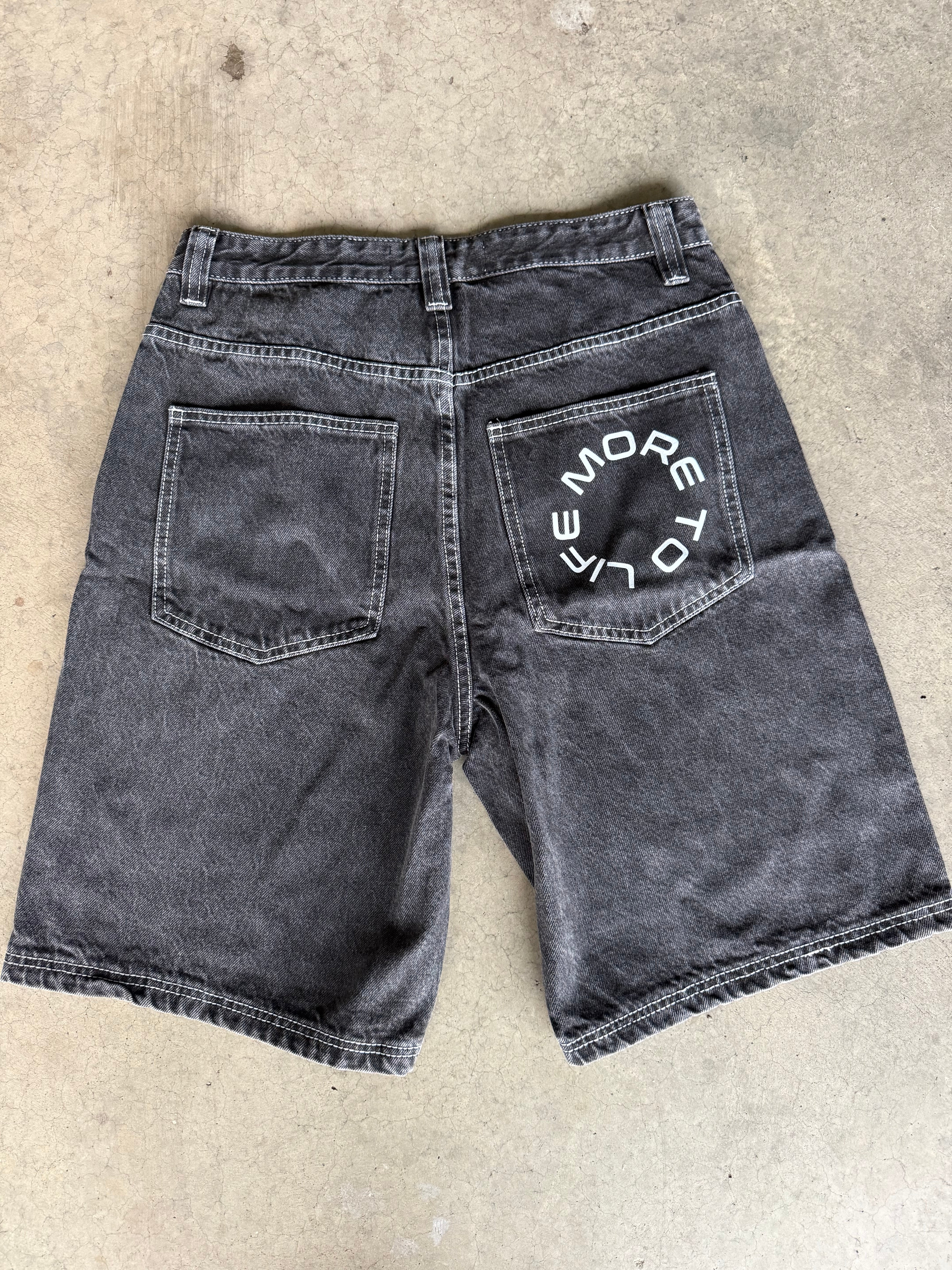 Bored denim shorts